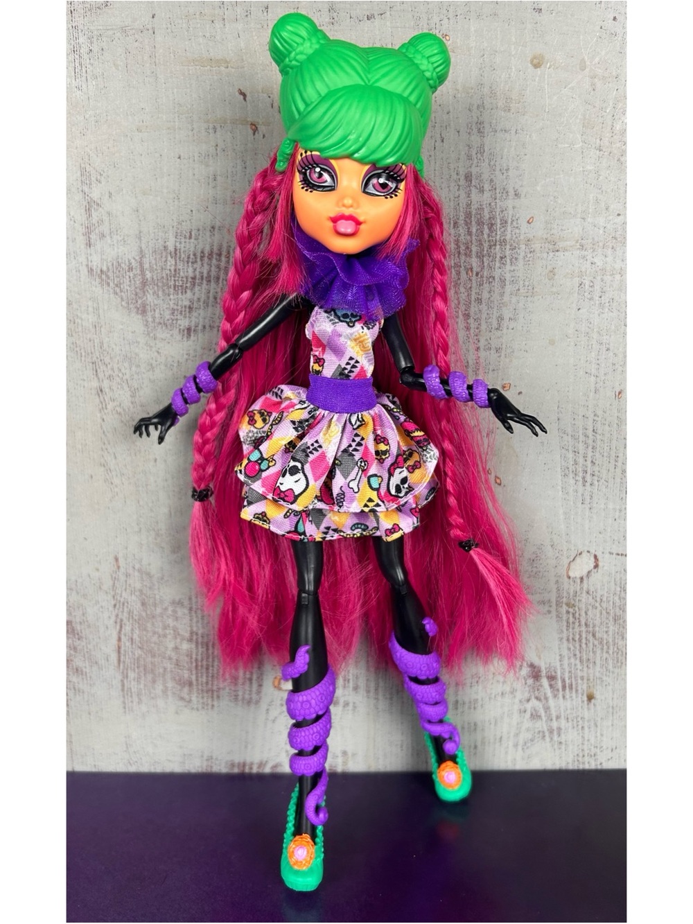 Monster High Inner Monster Scared Silly Outfit w/ Catty Noir Doll